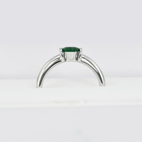 Goldring mit Smaragd Yaduvir