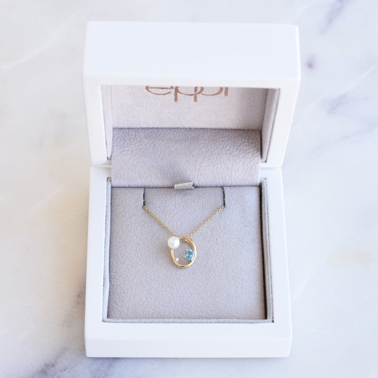 Karma-Anhänger mit Perle, Topas und Diamant Gunne 87396