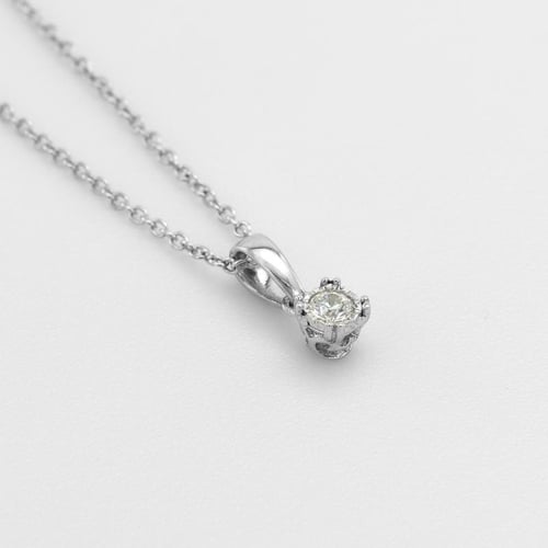 Zarte Anhänger mit Diamantanhänger Josefine