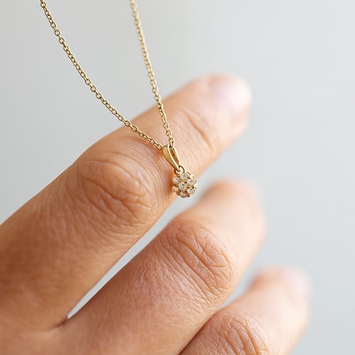 Eleganter Anhänger mit Lab Grown Diamanten Jenoulita