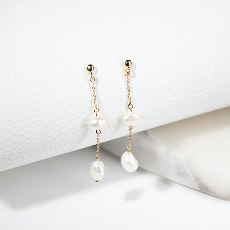 Silberne Hängeohrringe mit Perlen Klara 131939